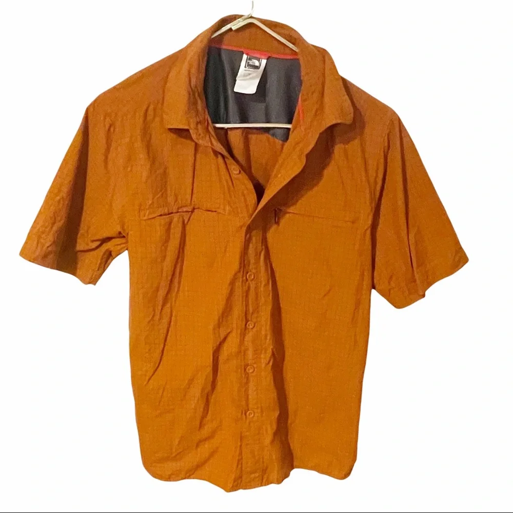 The‎ North Face Mens Small Orange Nylon Short Sleeve Button Front Top